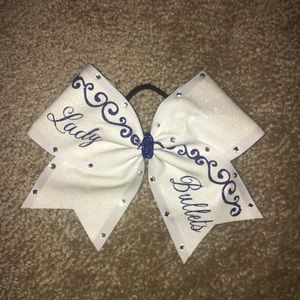 Lady Bullets 2016 Bow